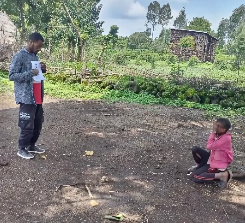 HEWs perform house-to-house screenings